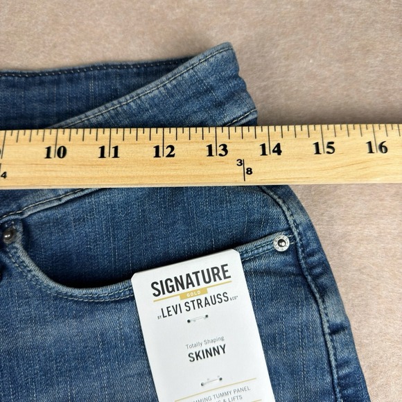 Signature Levi Strauss Totally Shaping Skinny Jeans 6S W28 L28 Blue Stretch - Picture 9 of 13